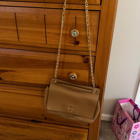 Tory Burch Brown Leather Shoulder Bag with Gold Chain - Picture 3 of 5